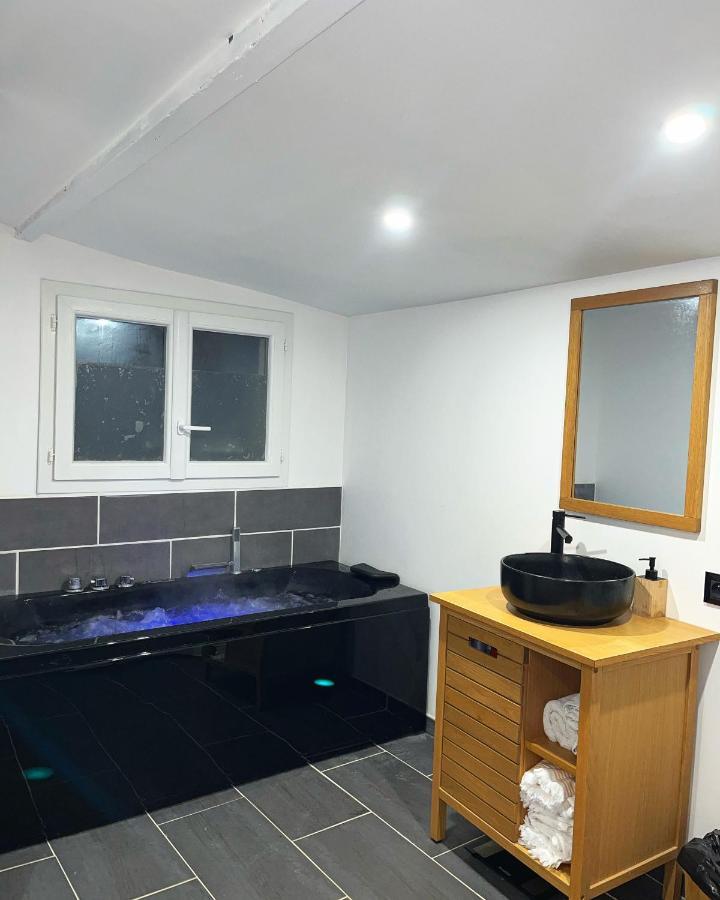 L'Oranger - Magnifique Studio Independant Sur Mougins Avec Jacuzzi Prive - Parking - Climatisation ภายนอก รูปภาพ